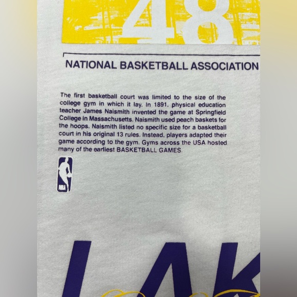 The Nike Tee - Picture 10 of 10